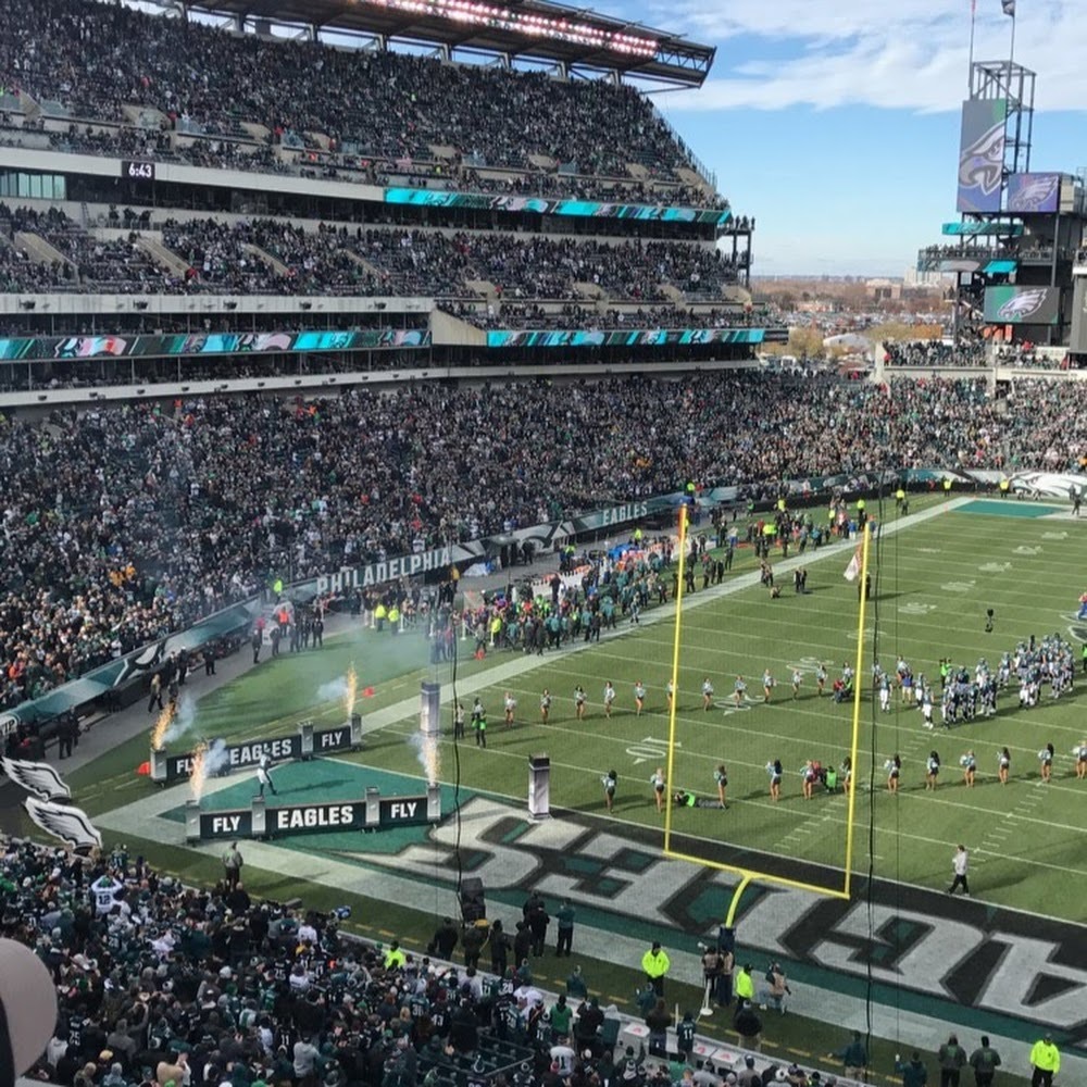 Meet your Posher, Larissa